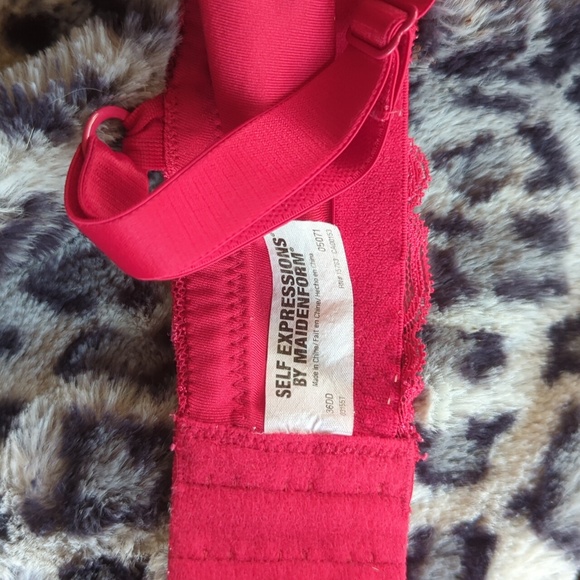 Pretty NWOT Self Expressions by Maidenform in size 36DD. - Picture 11 of 11